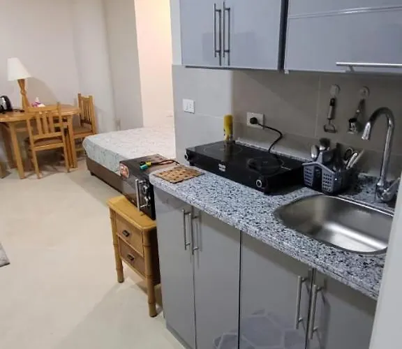 Apartman With Seaview, Amazing For Couples, Sunny & Seaview & Free Wi-fi Gurdaka