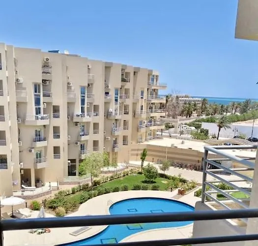 With Seaview, Amazing For Couples, Sunny & Seaview & Free Wi-fi *