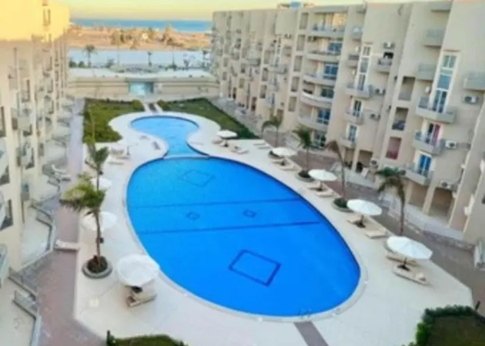 With Seaview, Amazing For Couples, Sunny & Seaview & Free Wi-fi * Gurdaka