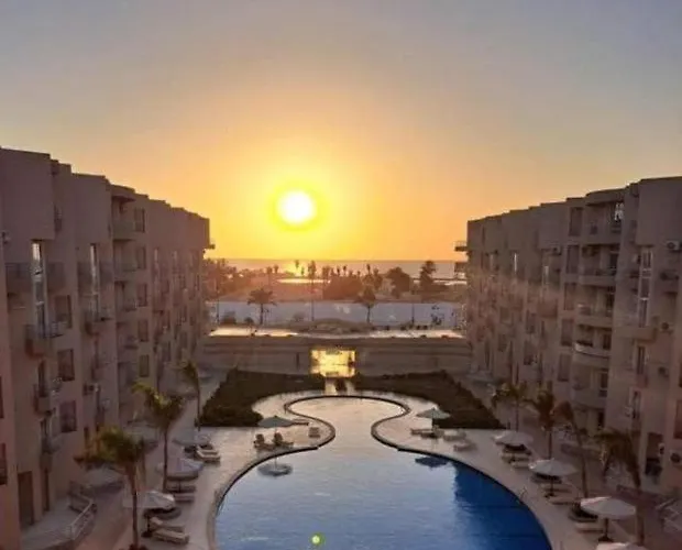 Apartman With Seaview, Amazing For Couples, Sunny & Seaview & Free Wi-fi Gurdaka