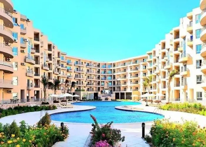 Apartman With Seaview, Amazing For Couples, Sunny & Seaview & Free Wi-fi *