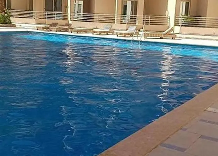 Apartman With Seaview, Amazing For Couples, Sunny & Seaview & Free Wi-fi