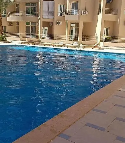 With Seaview, Amazing For Couples, Sunny & Seaview & Free Wi-fi
