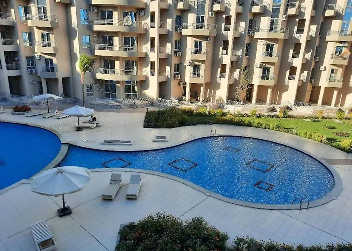 With Seaview, Amazing For Couples, Sunny & Seaview & Free Wi-fi * Gurdaka